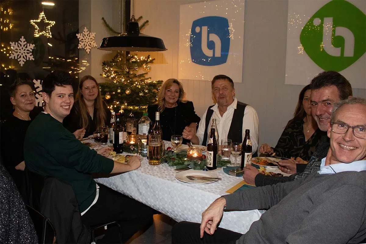 weihnachtsfeier-2025-iba-hartmann-es-war-lecker